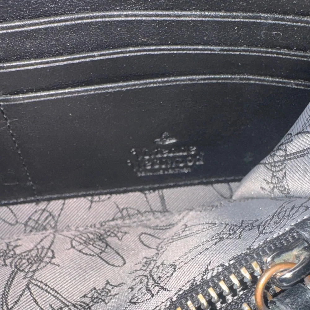 Vivienne Westwood Scarlet Red Zip long Wallet - Picture 6 of 6